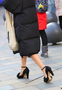 美女裸穿丝袜视频教程,美女裸穿丝袜教程全解析