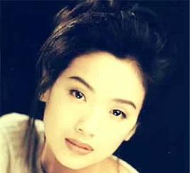 退隐明星去世歌星,缅怀逝去的音乐传奇歌星